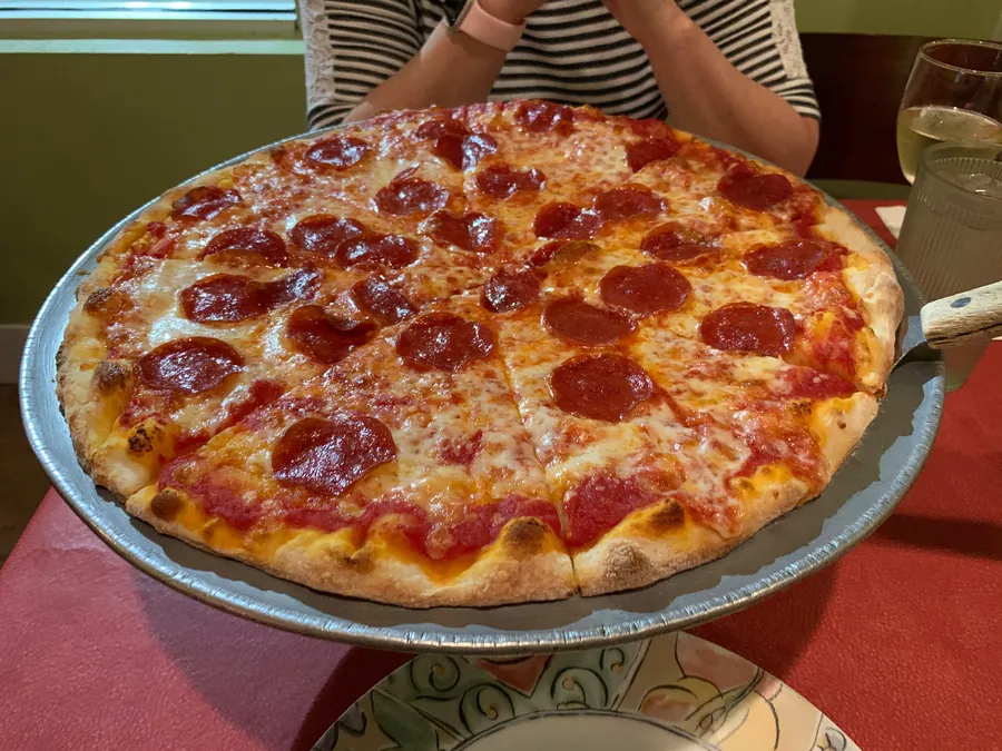 Pepperoni pizza